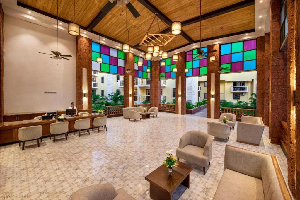 Sea Breeze Max Resort & Spa Madgaon Esterno foto