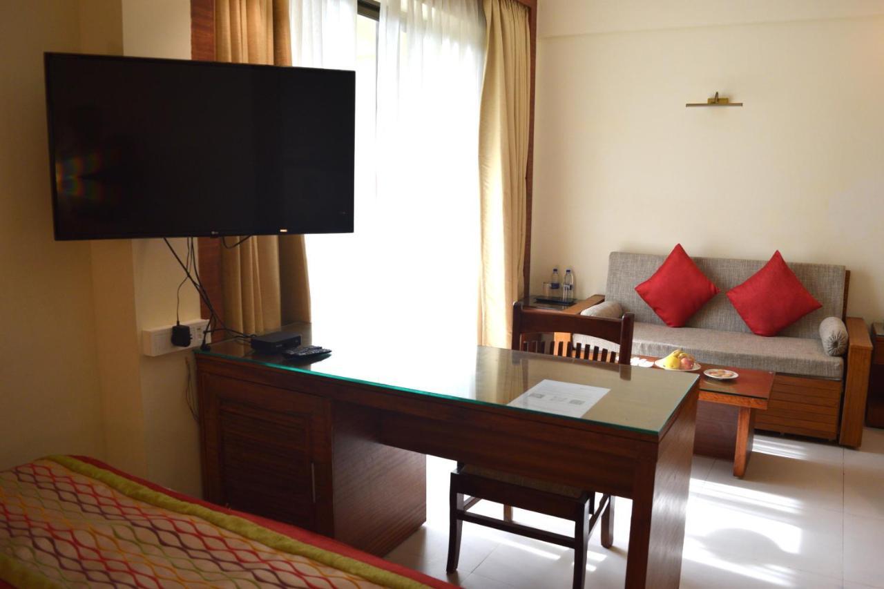 Sea Breeze Max Resort & Spa Madgaon Esterno foto