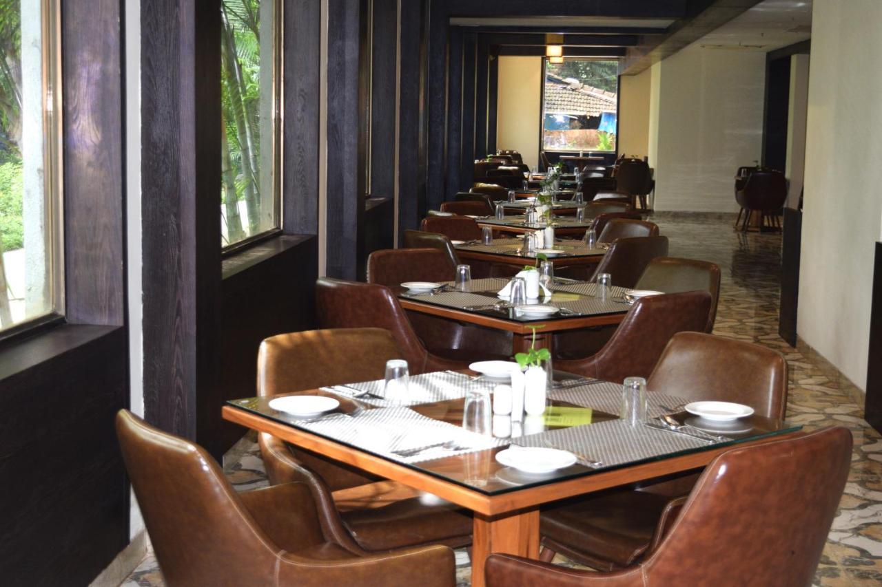 Sea Breeze Max Resort & Spa Madgaon Esterno foto