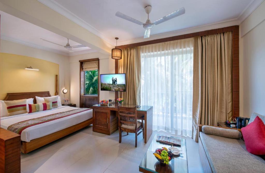 Sea Breeze Max Resort & Spa Madgaon Esterno foto