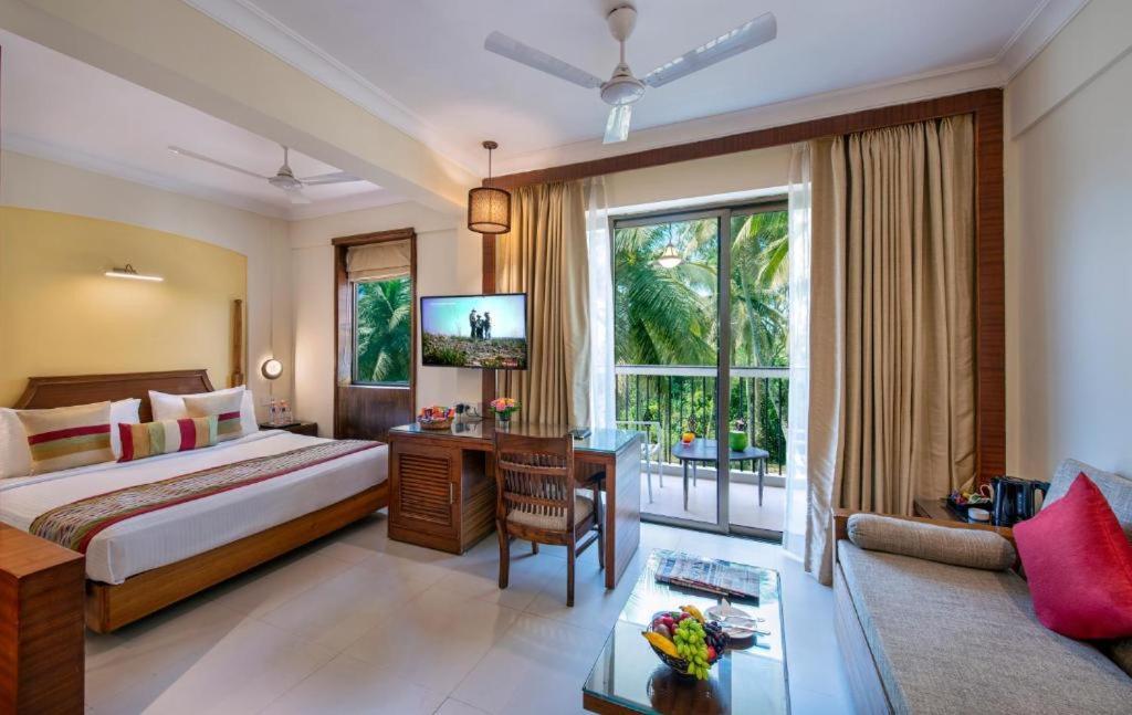 Sea Breeze Max Resort & Spa Madgaon Esterno foto